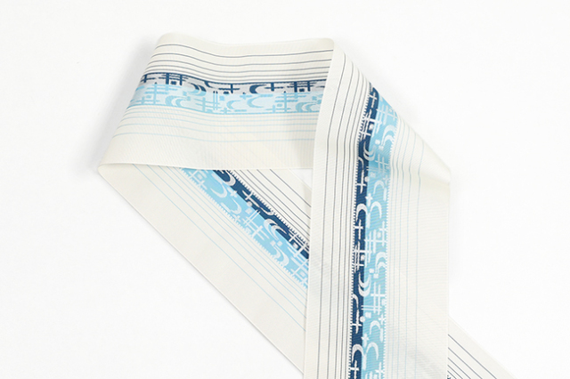 博多織 正絹 半幅帯 粗紗 夏帯 月と星 白×水色×紺