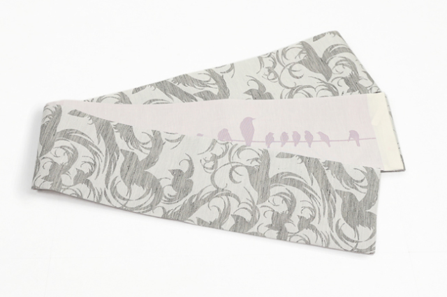 西陣織 蔦屋久兵衛 絹麻両面半幅帯 カラス  灰色×薄ピンク