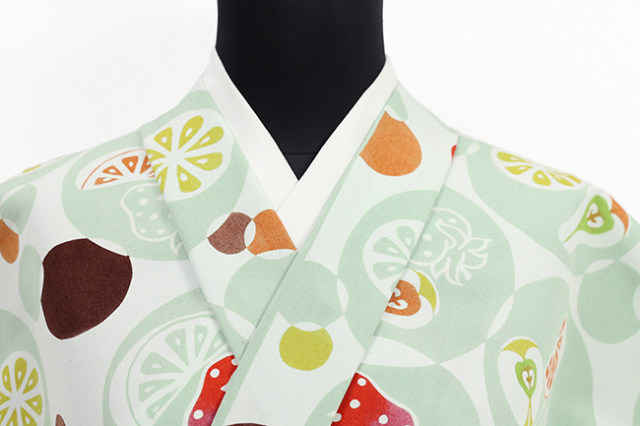 栗山工房 木綿着物  吉三郎 広幅 フルーツ 薄緑