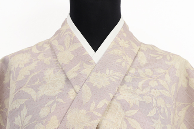 召しませ花 正絹 着物 紬 クリキュラ 花 ベージュ