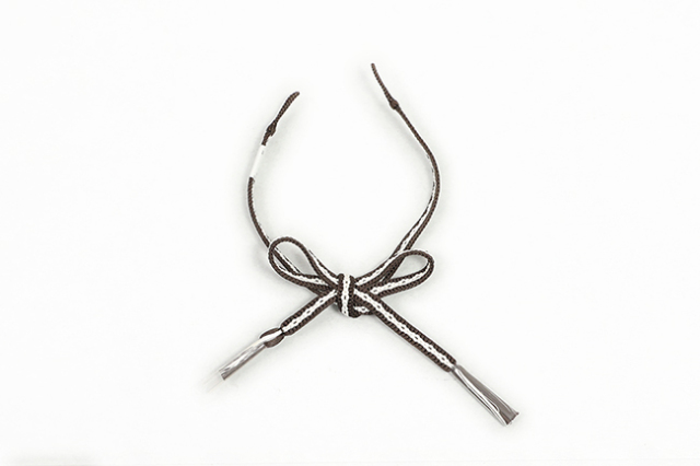 女性用羽織紐 正絹 組紐 焦茶×白