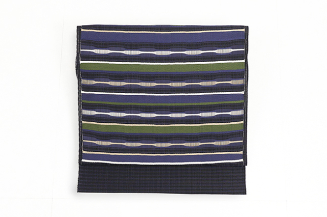 【価格はお問い合わせください】 西村織物 博多織 正絹 九寸名古屋帯 紋九寸 織道楽 杉綾   紺