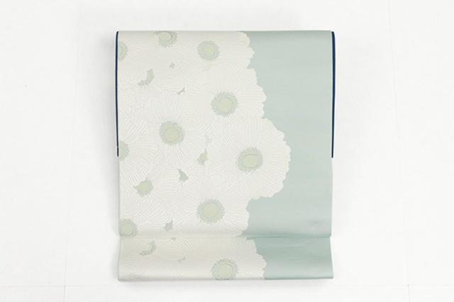 【価格はお問い合わせください】 西村織物 博多織 正絹 八寸名古屋帯 紋八寸 花むすび 花一華   薄緑×白