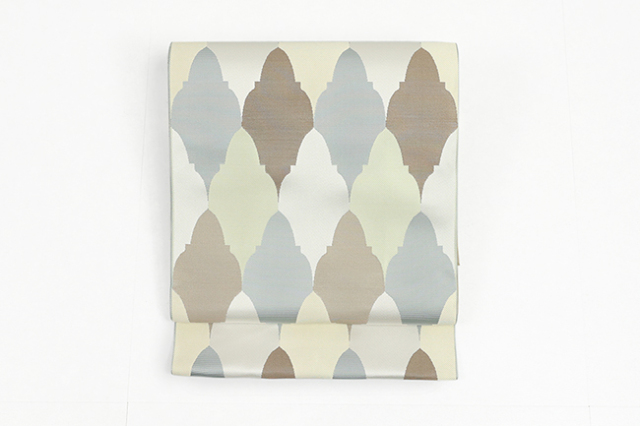 【価格はお問い合わせください】 西村織物 博多織 正絹 八寸名古屋帯 紋八寸 マラケシュ アーチ    ベージュ×灰色