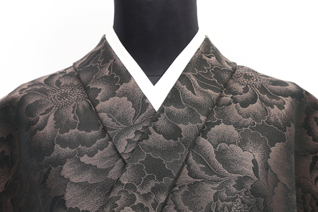 ワタマサ 洗える正絹 【お召し】  牡丹づくし 焦茶