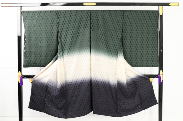 あづまやオリジナル 伊と幸 小室庵 絵羽 羽織 ぼかし染め 深緑