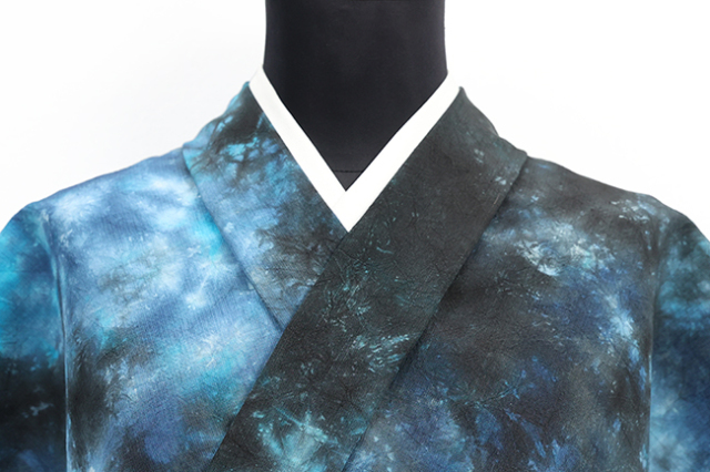 あづまやオリジナル 山勝染工 正絹 着物 紬 ネビュラス 籠染め 青×黒