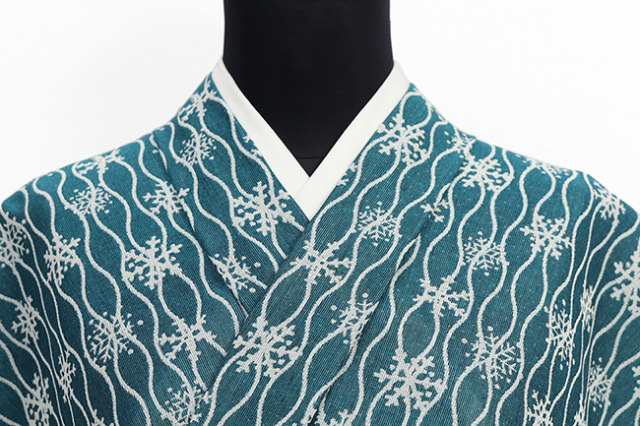 木綿着物 季織苑工房 米織小紋 雪結晶 あさぎ×白