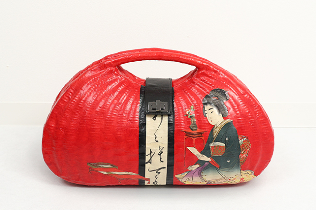 HANYI_YA はにぃ屋 一閑張り 鞄 バッグ 和歌を詠む 赤