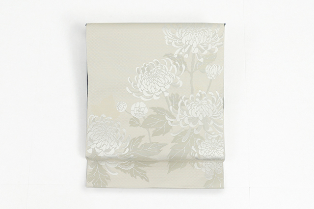 【価格はお問い合わせください】 西村織物 博多織 正絹 八寸名古屋帯 紋八寸 花むすび 寿菊 アイボリー