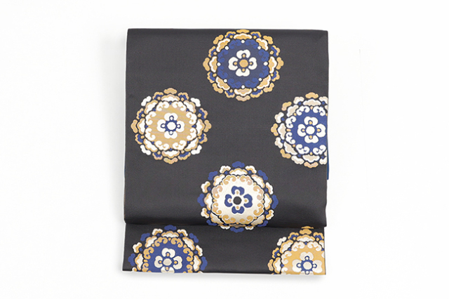 【価格はお問い合わせください】 西村織物 博多織 正絹 八寸名古屋帯 紋八寸 文花 宝相華文 黒