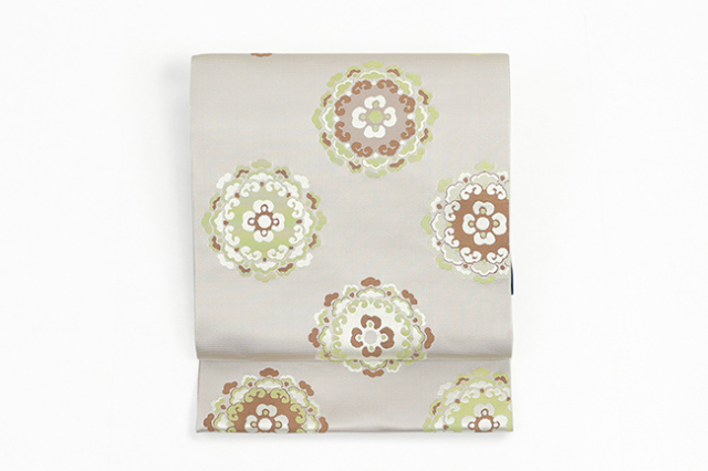 【価格はお問い合わせください】 西村織物 博多織 正絹 八寸名古屋帯 紋八寸 文花 宝相華文 ピンクベージュ