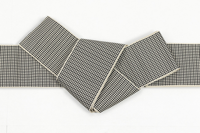 博多織 西村織物 正絹 角帯 悦 格子 アイボリー×黒