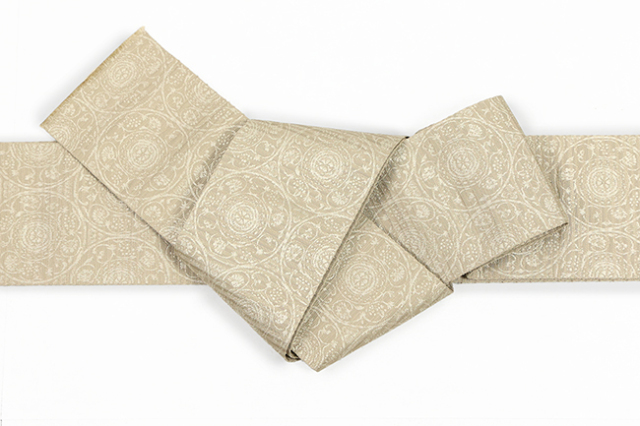 博多織 西村織物 正絹 角帯  織更紗 華皿 ベージュ