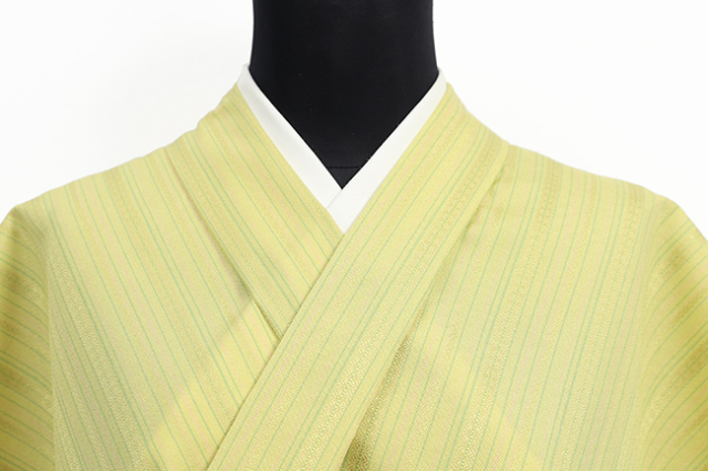 伝統的工芸品 西村織物 正絹 お召し 広幅 献上柄 黄緑