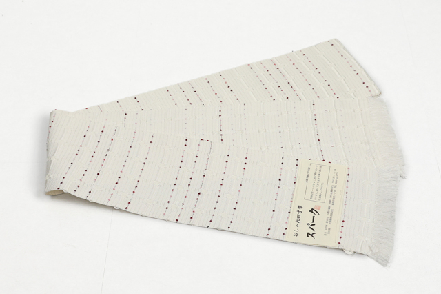 米沢織 近賢織物 半幅帯 スパーク 白