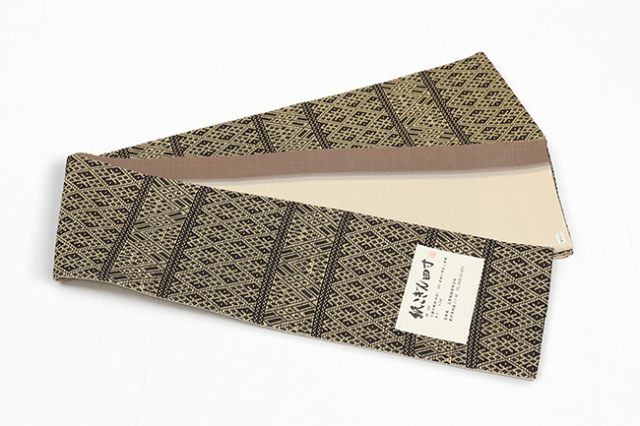 米沢織 近賢織物 半幅帯 紙こぎん四寸 菱づくし 茶×ベージュ