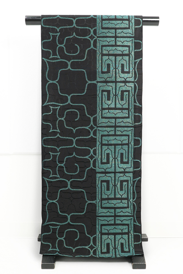 博多織 黒木織物 Shi bun no San ひとえ八寸帯（兵児帯） アイヌ柄 黒×青緑