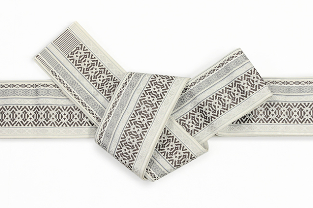 あづまやオリジナル 博多織 西村織物 正絹 角帯 五分詰献上 白