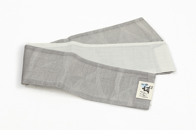 本麻 半幅帯 夏帯 葉影 灰色×白
