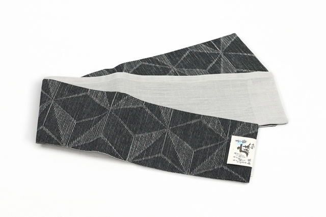本麻 半幅帯 夏帯 麻の葉 黒×灰色