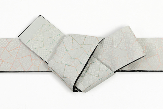 西陣織 蔦屋久兵衛 リバーシブル 七彩染め 金継ぎ 鱗 灰色×黒