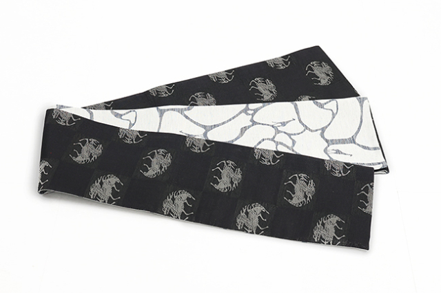 西陣織 蔦屋久兵衛 絹麻 両面半幅帯 麒麟 キリン 黒×灰