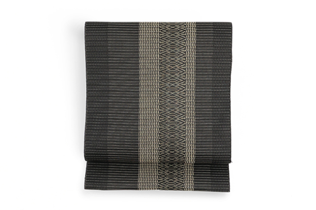 【価格はお問い合わせください】博多織 西村織物 正絹 夏 八寸名古屋帯 単衣用 紗八寸 松葉綟  黒