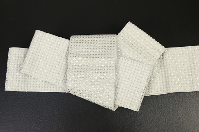 博多織 西村織物 正絹 角帯 切子 白