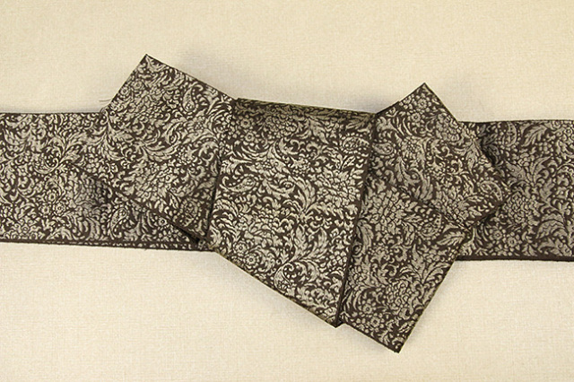 博多織 西村織物 正絹 角帯 道轍 織更紗 唐花文 茶