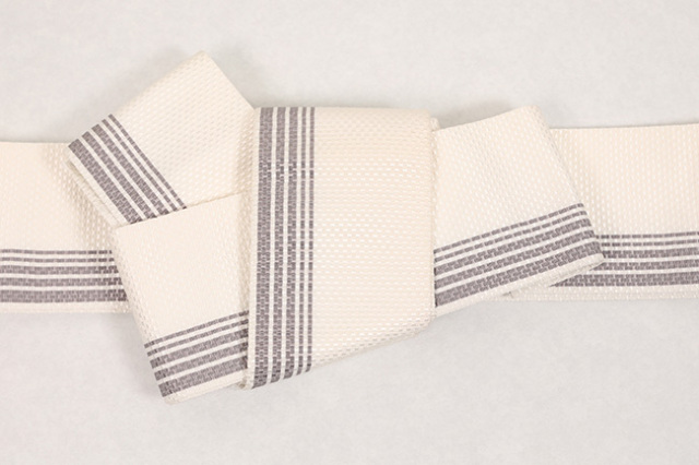 博多織 男帯 正絹 ストライプ 白×灰