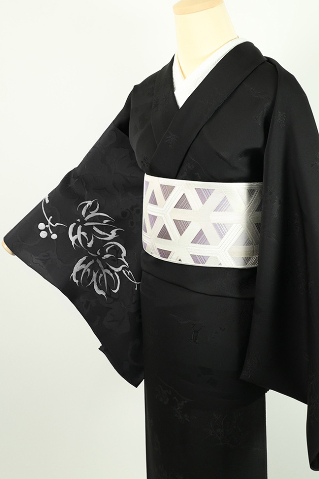 お召 モノトーン 松葉模様 小紋 着物 102a p 親しく 