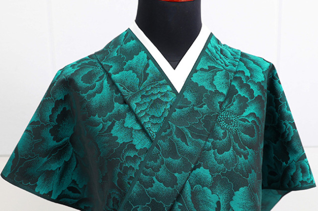 【受注生産品】ワタマサ 洗える正絹お召し着尺 諸口 黒経 牡丹尽し no.50エメラルドブルー