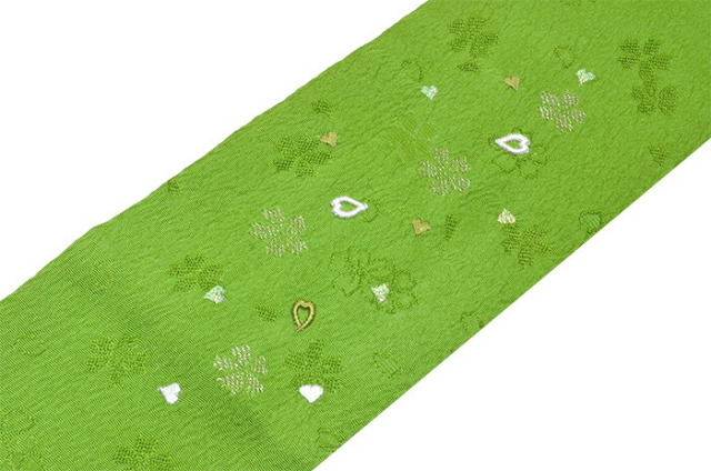 正絹　重ね衿　黄緑　桜刺繍入り　【訪問着】【振袖】【袴】【成人式】【卒業式】【伊達衿】