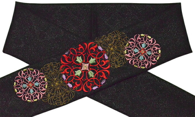 ポリエステル　刺繍入り帯揚げ　黒・赤・ピンク　華紋　【振袖向き】【振袖用】【成人式】