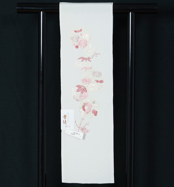 新品　『加藤萬』謹製　最高級お洒落刺繍半襟　１ 花丸