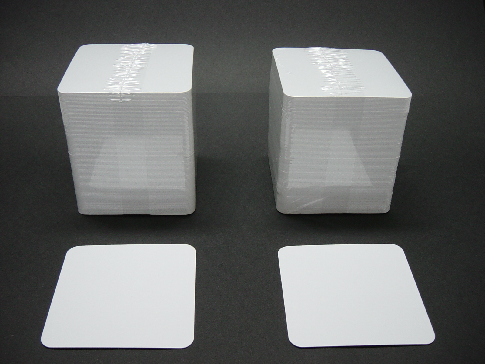 紙コースター角