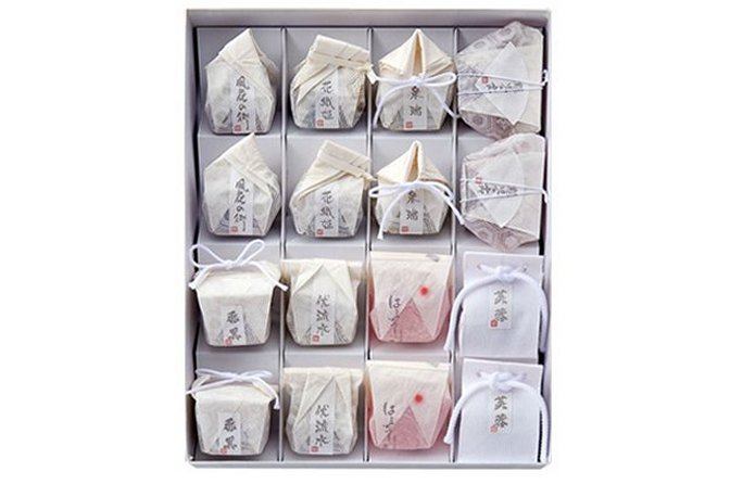 富嶽菓撰16個入】 富士菓匠 金多留満