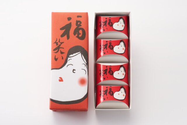 【福笑い4個入れ】「笑う門には福来たる」新春のお慶びの場にふさわしい祝い菓子です。