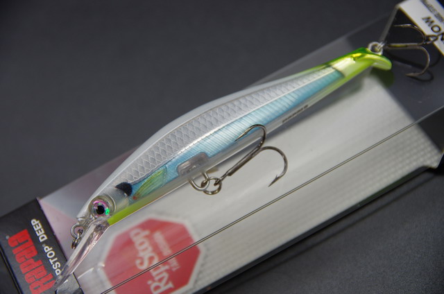 ラパラ　リップストップディープ9ｃｍ