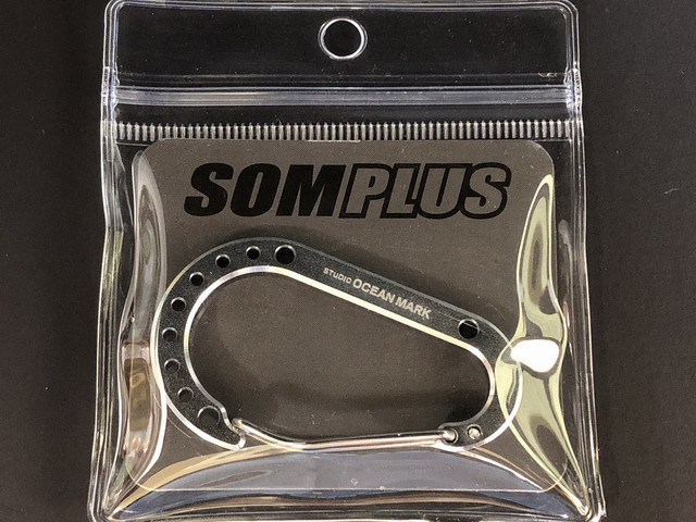 SOMPLUS　スタジオオーシャンマーク　カラビナM