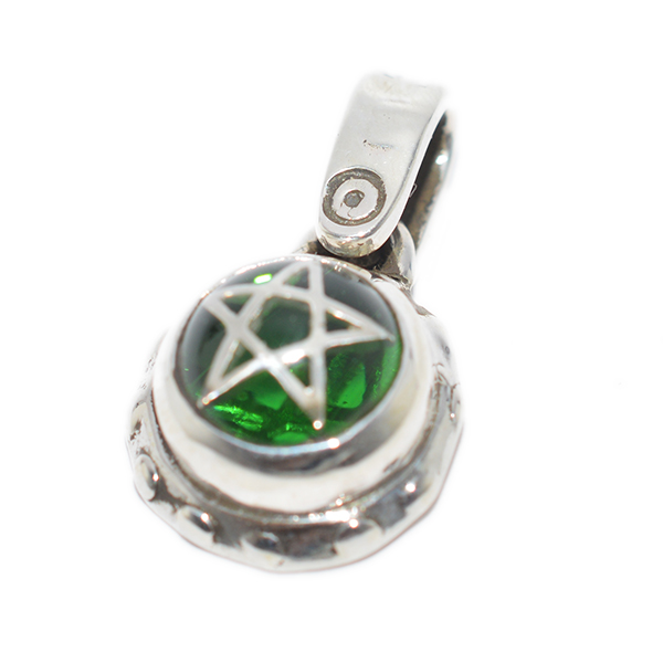 アレックスストリーター　ALEX STREETER　ベイビーデビルハートペンダントGREEN　ALP868