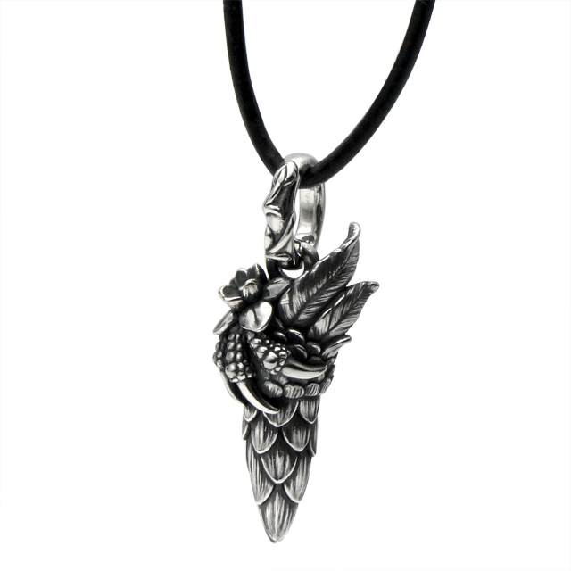 ブラッディマリー　Bloody Mary　Relic 遺跡 ペンダント オールシルバー　BMP1039