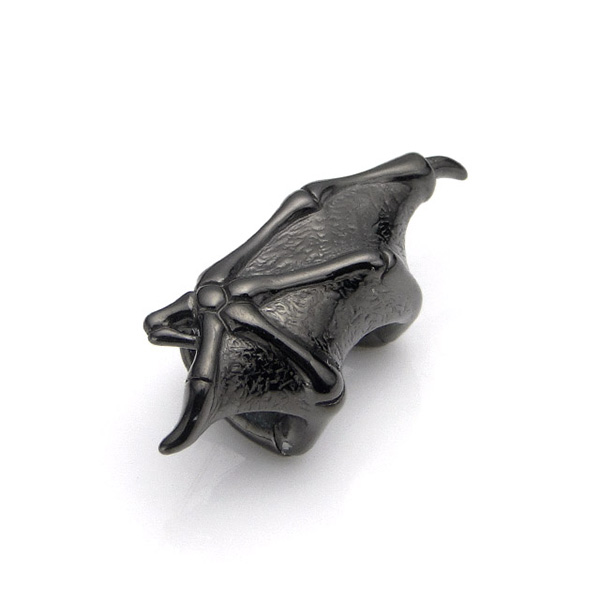 ブラッディマリー　Bloody Mary　夜 Pheles フェレスイヤーカフ　ブラック　bme1264b