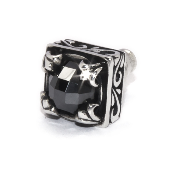 【ロードキャメロット　ピアス】Lord Camelot　　LC-529