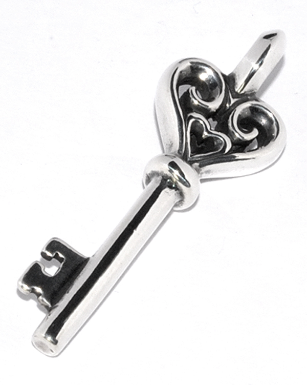 ビルウォールレザー　Bill Wall Leather　ハートキーペンダント　Heart Key Pendant　PN980