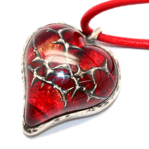 リリーエルランドソン　LYLY ERLANDSSON　the HEARTS　ザ・ハートペンダント