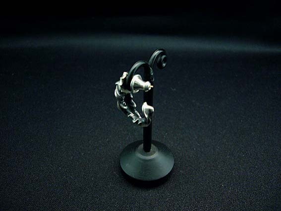 ラットレースヴィーナススカルピアス