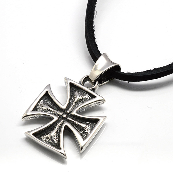 トラヴィスワーカー TRAVIS WALKER PDS031 Red Baron pendant
