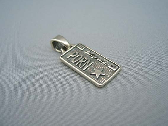 トラヴィスワーカー　TRAVIS WALKER　ライセンスプレート“PORN ★“スモール ペンダント【トップのみ】　LPS016-S